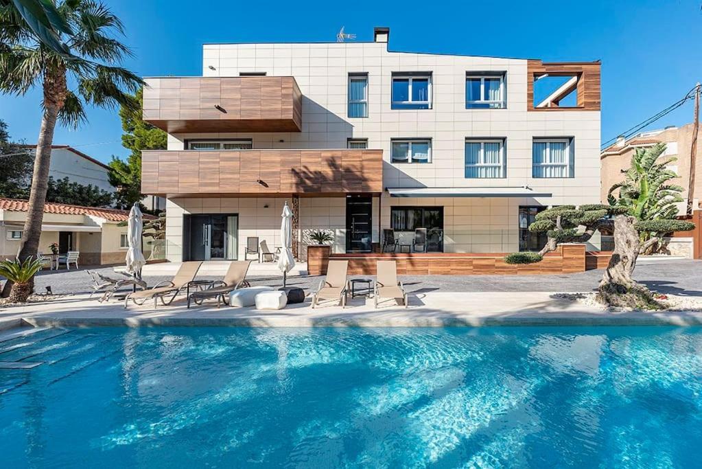 2 Min From The Sea Pool, Comfort And Free Wifi Miami Playa Luaran gambar
